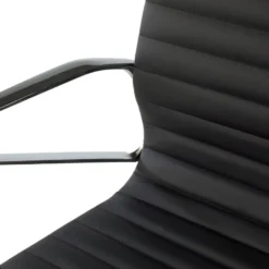 Poltrona Ufficio design Cagliari, schienale basso, pelle naturale