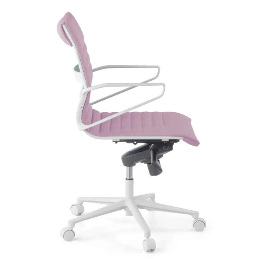 Sedia da ufficio Design Cagliari, struttura bianca, schienale basso, ecopelle