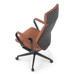 Sedia da ufficio Saranto, schienale alto, rivestimento similpelle